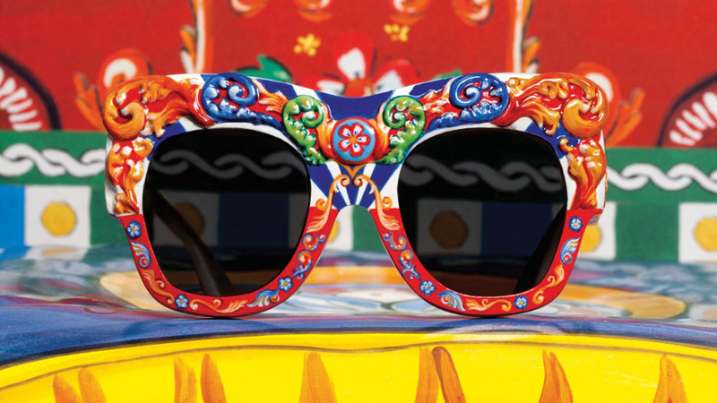 dolce-and-gabbana-eyewear-special-edition-hand-made-sicilian-carretto-sunglasses-banner-pagina-occhiali-Landscape-800